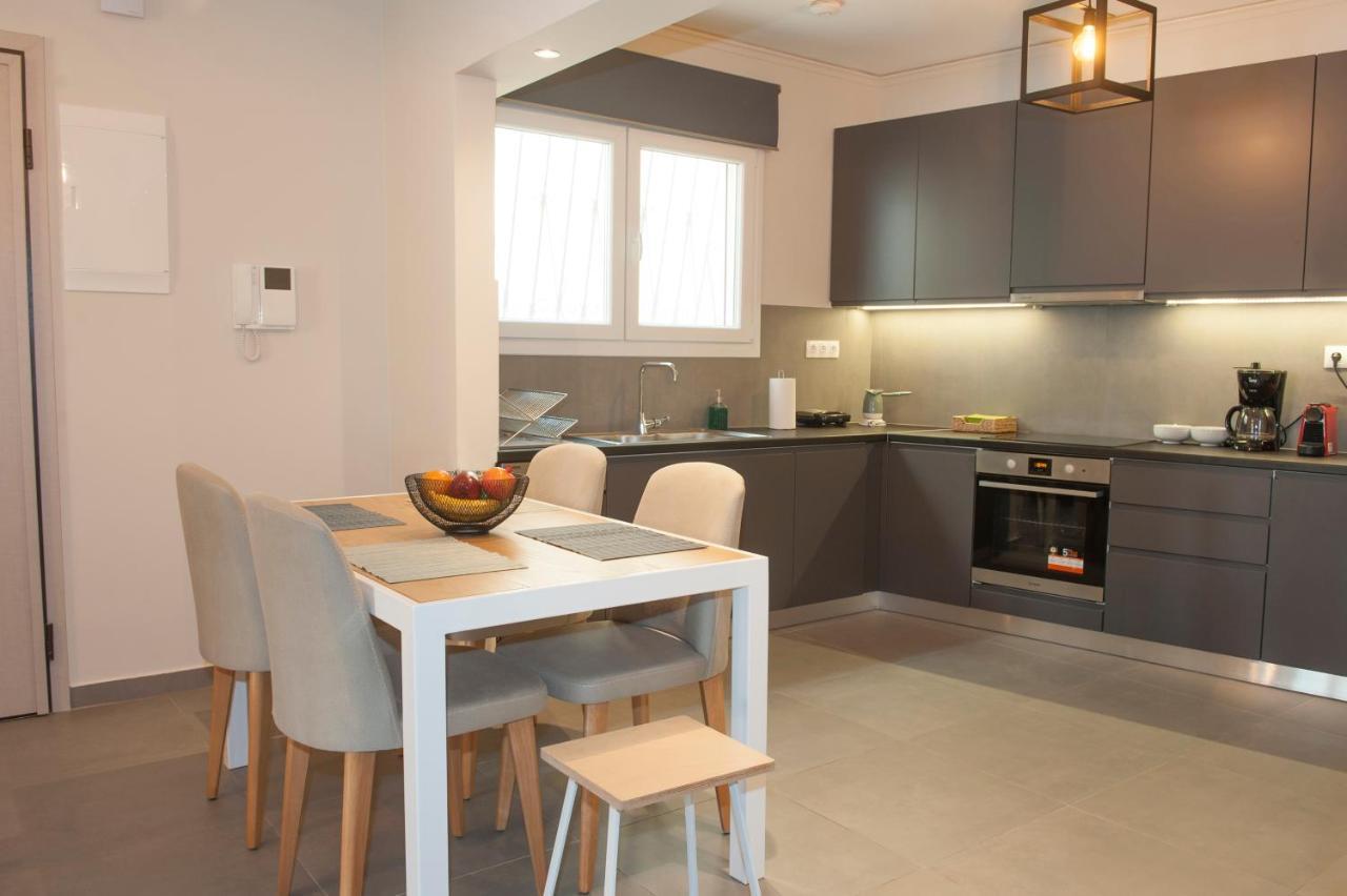 Olympia Luxury Apartment In Marousi Атина Екстериор снимка