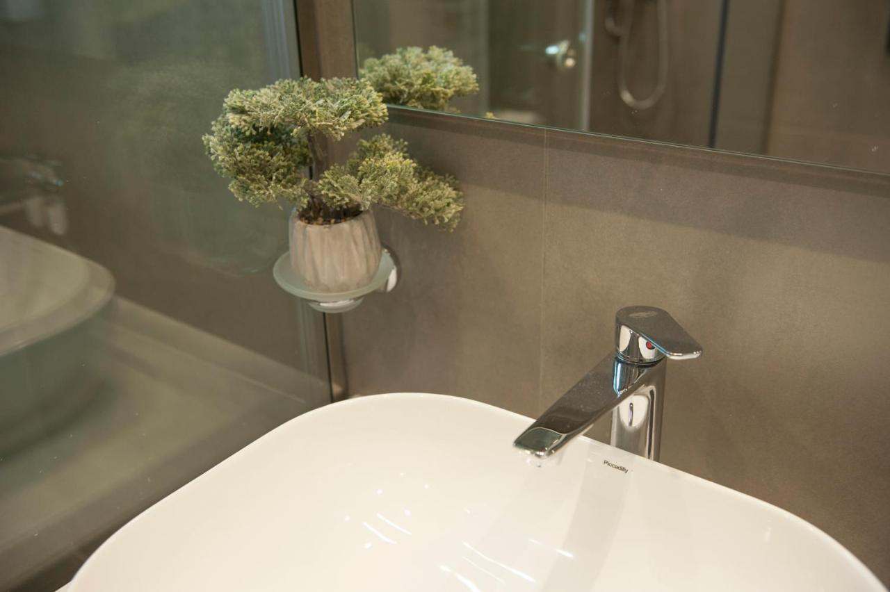 Olympia Luxury Apartment In Marousi Атина Екстериор снимка
